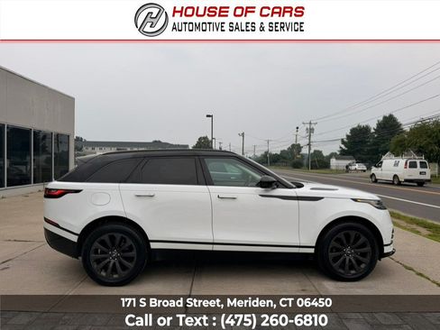 Used 2018 Land Rover Range Rover Velar R-Dynamic SE AWD/4WD image 4