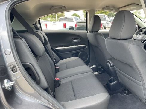 Used 2022 Honda HR-V LX image 25