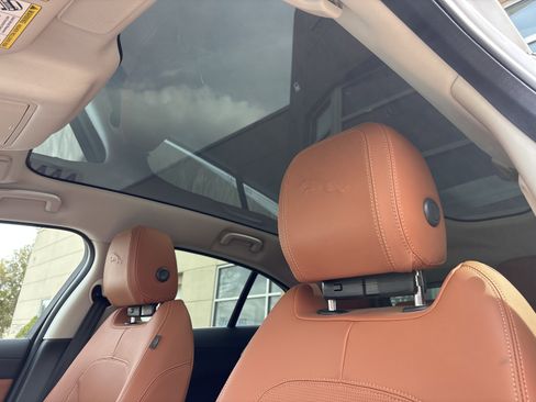 Certified 2023 Jaguar I-PACE HSE AWD/4WD image 19