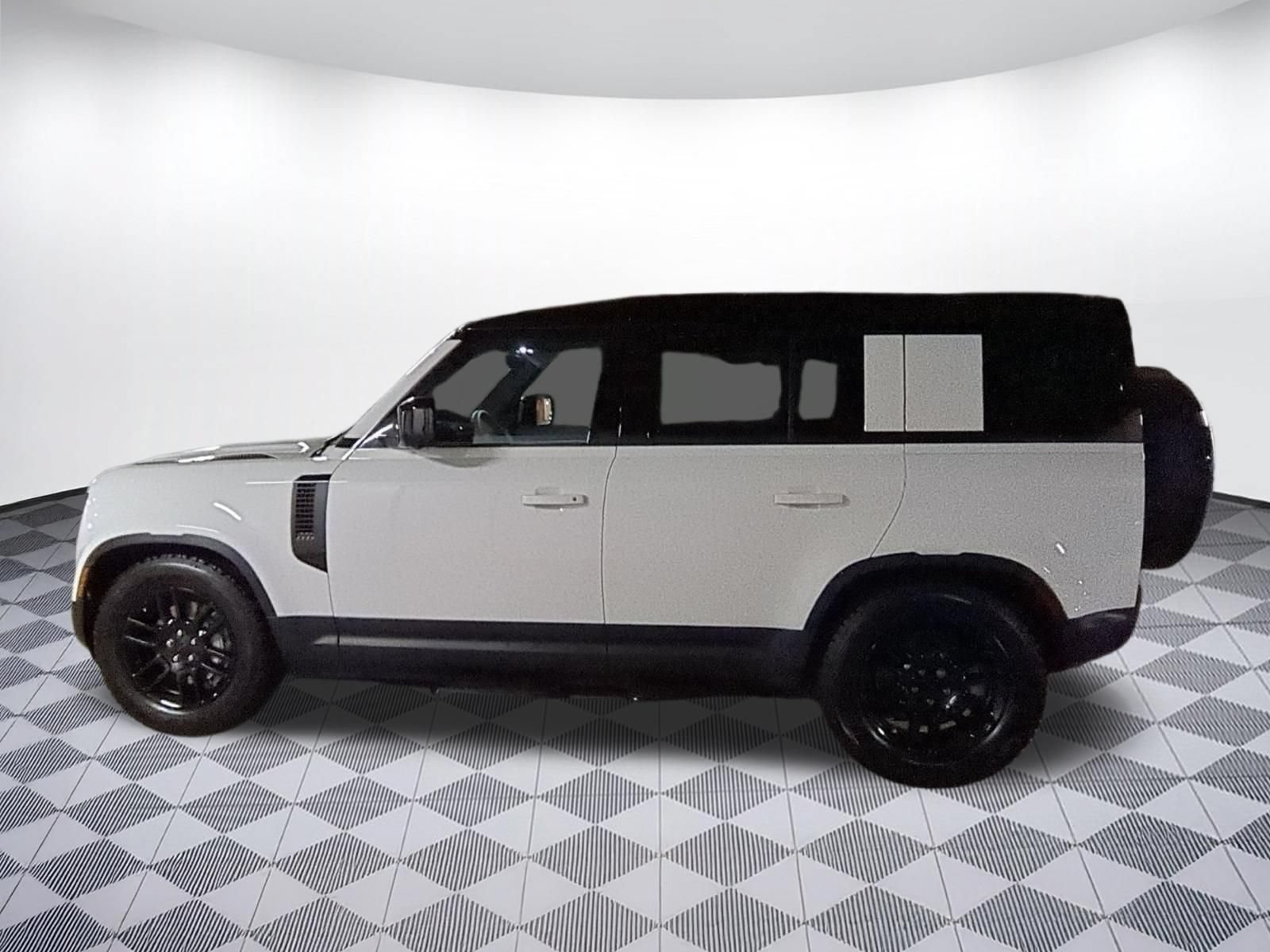 New 2026 Land Rover Defender 110 S AWD/4WD image 2
