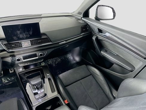 Used 2022 Audi SQ5 Premium Plus image 18