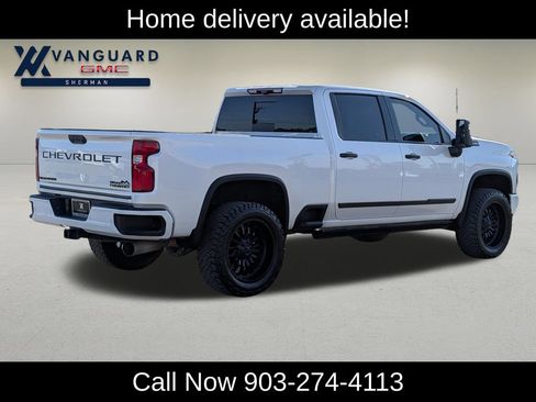 Used 2024 Chevrolet Silverado 2500 High Country w/ Technology Package AWD/4WD image 10