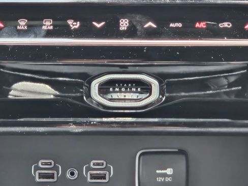 New 2026 Jeep Grand Cherokee Altitude AWD/4WD image 13