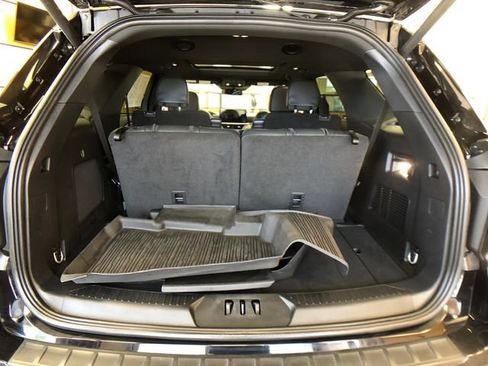 Used 2025 Ford Explorer ST w/ Sun And Sound Package AWD/4WD image 24