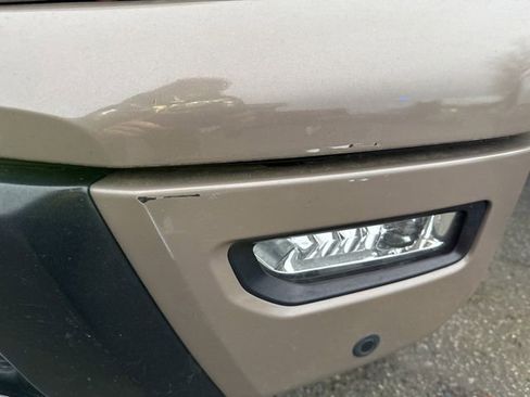 Used 2020 Nissan Titan PRO-4X w/ Pro-4x Convenience Package image 6