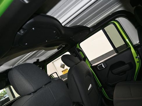 New 2026 Jeep Gladiator Sport image 29