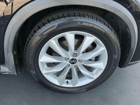 Used 2019 INFINITI QX50 Essential w/ Premium Heat Package FWD image 31