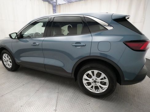 Used 2023 Ford Escape Active AWD/4WD image 33