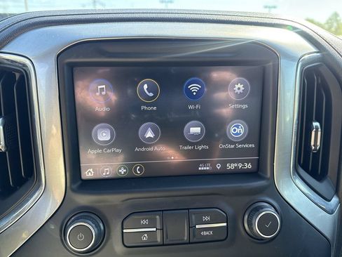 Used 2021 Chevrolet Silverado 1500 LT Trail Boss AWD/4WD image 14