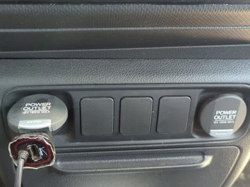 Used 2014 Honda Ridgeline RTS image 4