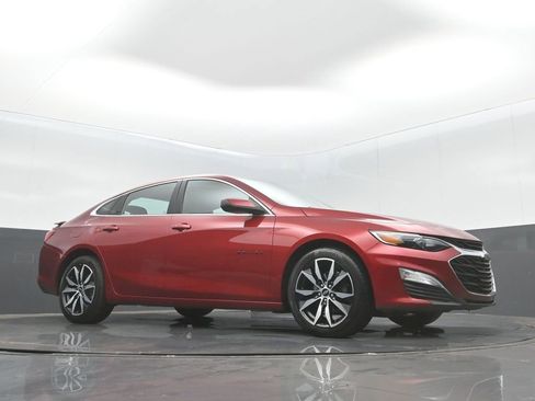 Used 2023 Chevrolet Malibu RS image 26