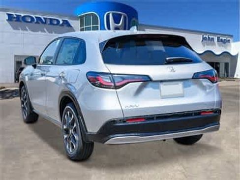 Used 2026 Honda HR-V EX-L image 2