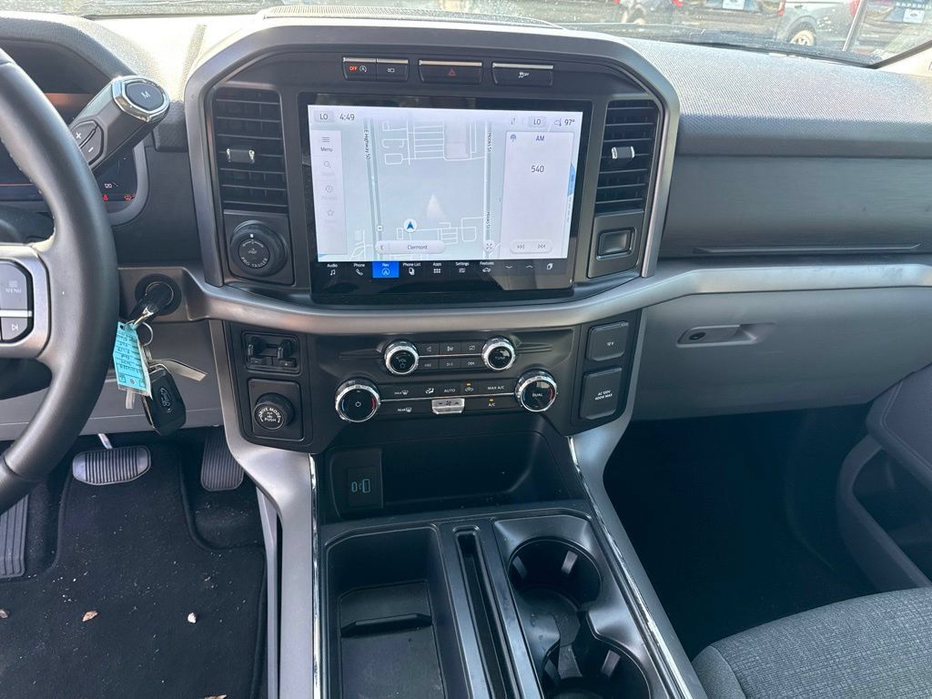 Used 2024 Ford F150 XLT w/ Mobile Office Package RWD image 8