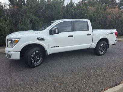 Used 2017 Nissan Titan PRO-4X w/ Pro-4x Convenience Package