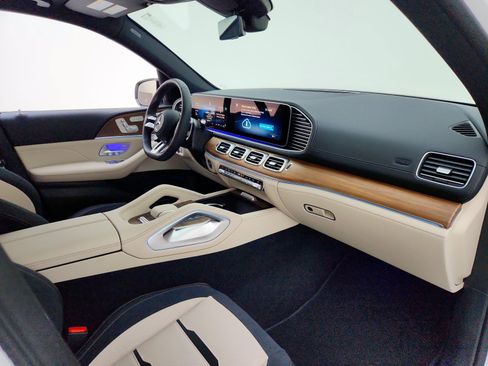 New 2026 Mercedes-Benz GLE 53 AMG 4MATIC image 19