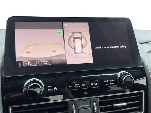 Used 2024 Nissan Armada Platinum w/ Captain's Chairs Package image 28