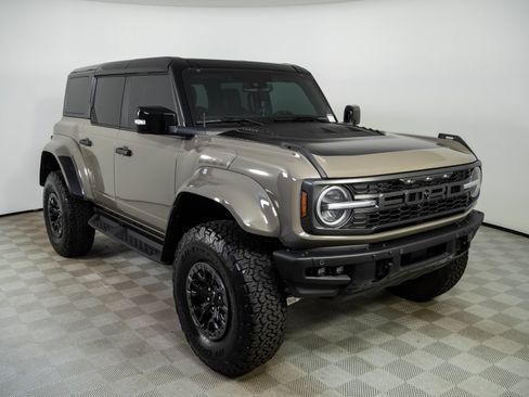 Used 2025 Ford Bronco Raptor AWD/4WD image 25
