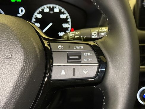 New 2026 Honda HR-V EX-L image 32