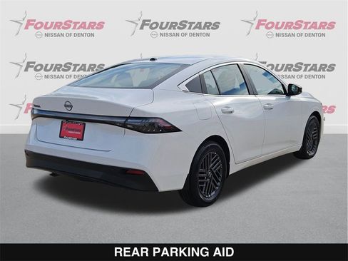 New 2026 Nissan Sentra SV image 4