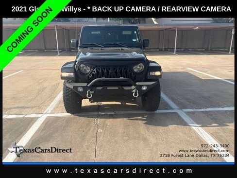 Used 2021 Jeep Gladiator Sport AWD/4WD image 2