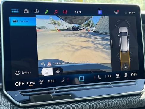 New 2026 Volkswagen Tiguan S FWD image 18