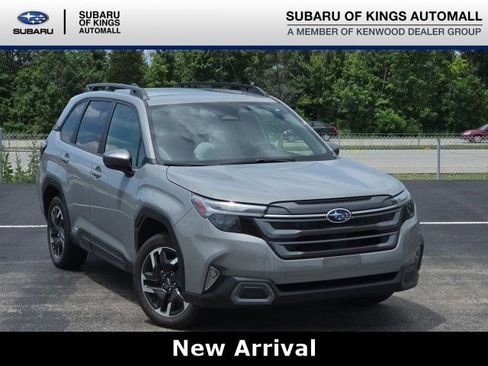 Used 2025 Subaru Forester Limited w/ Popular Package #2 AWD/4WD image 1