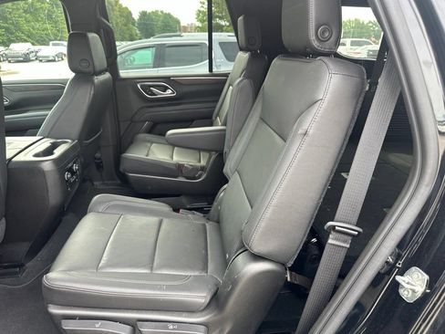 Used 2021 Chevrolet Tahoe LT w/ LT Signature Package AWD/4WD image 7