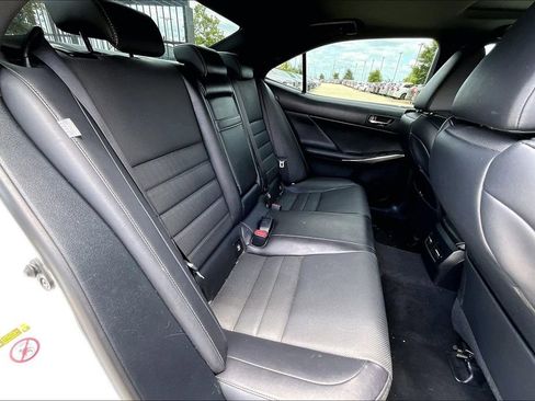 Used 2016 Lexus IS 200t w/ F Sport Package RWD image 32