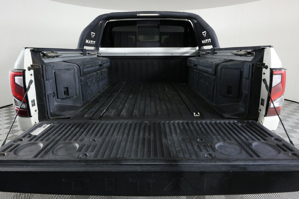 Used 2021 Nissan Titan Platinum Reserve w/ Moonroof Package AWD/4WD image 7