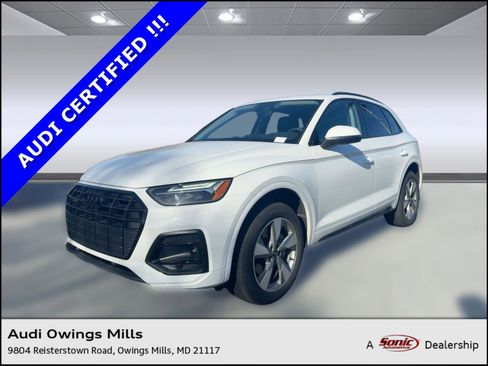 Used 2025 Audi Q5 2.0T Premium w/ Convenience Plus Package image 1