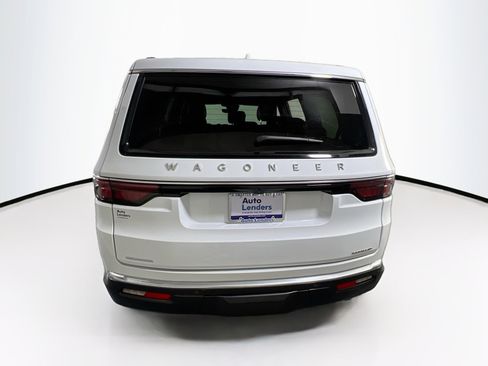 Used 2022 Jeep Wagoneer Series III w/ Premium Group I image 6