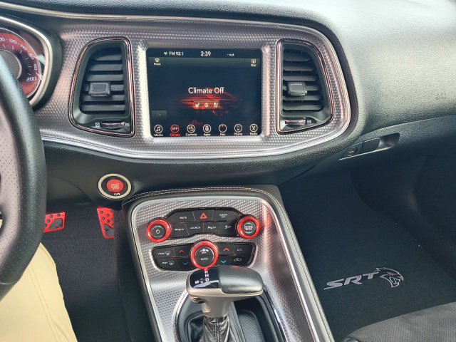 Used 2017 Dodge Challenger SRT Hellcat RWD image 19