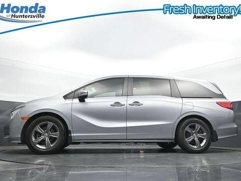 Used 2021 Honda Odyssey EX image 26