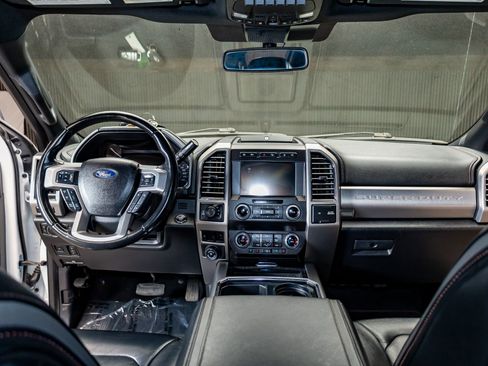 Used 2020 Ford F350 Platinum image 18