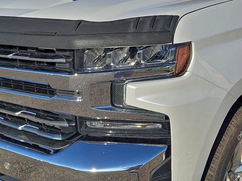 Used 2021 Chevrolet Silverado 1500 LTZ w/ LTZ Convenience Package II AWD/4WD image 9