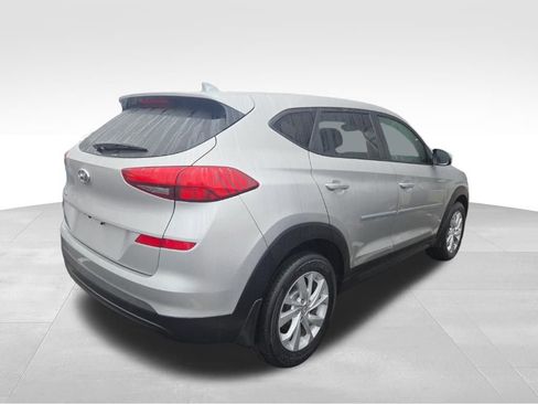 Used 2020 Hyundai Tucson SE image 3