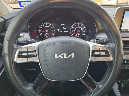 Used 2022 Kia Telluride LX image 7