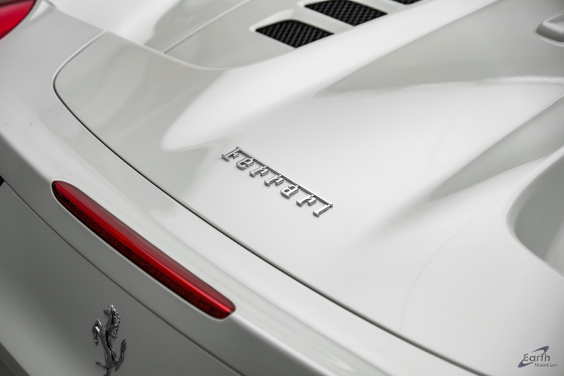 Used 2015 Ferrari 458 Spider RWD image 21