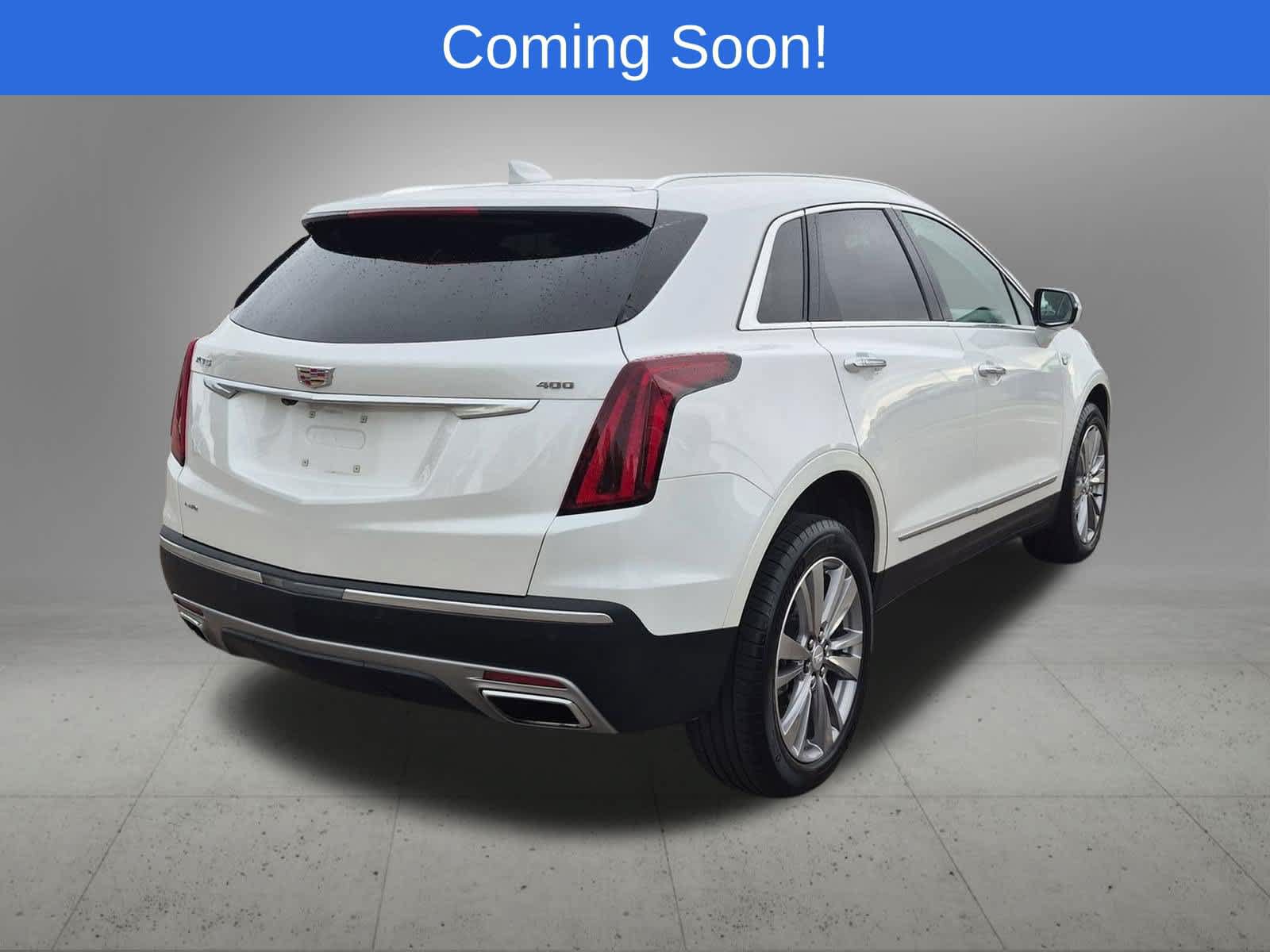 Used 2024 Cadillac XT5 Premium Luxury w/ LPO, Floor Liner Package AWD/4WD image 6
