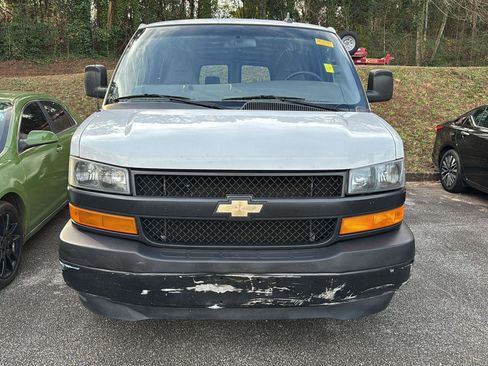 Used 2020 Chevrolet Express 2500 2500 Cargo Extended w/ Driver Convenience Package image 10