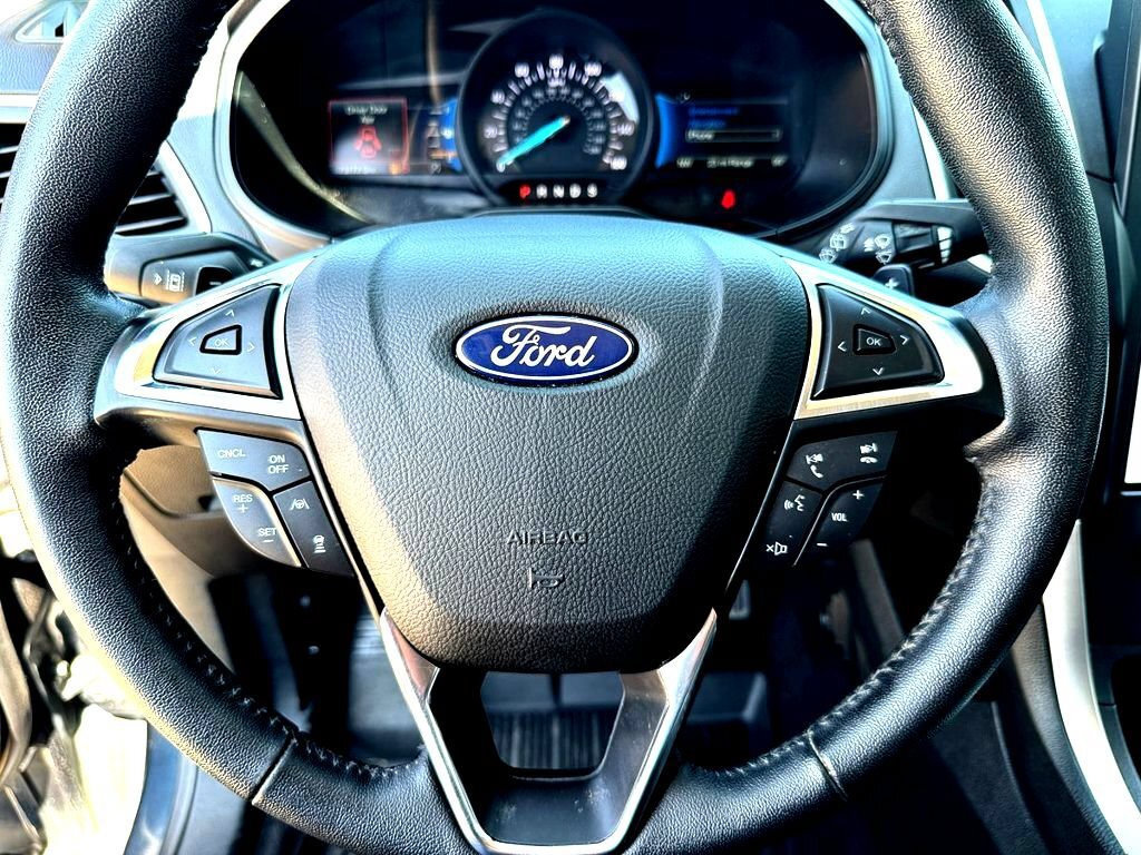 Used 2022 Ford Edge SEL w/ Convenience Package AWD/4WD image 14
