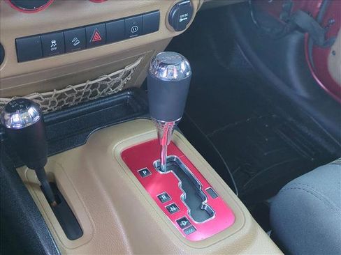 Used 2012 Jeep Wrangler Sahara w/ Trailer Tow Group AWD/4WD image 12