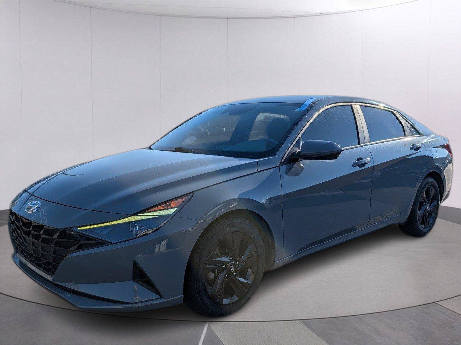 Used 2023 Hyundai Elantra SEL FWD image 1