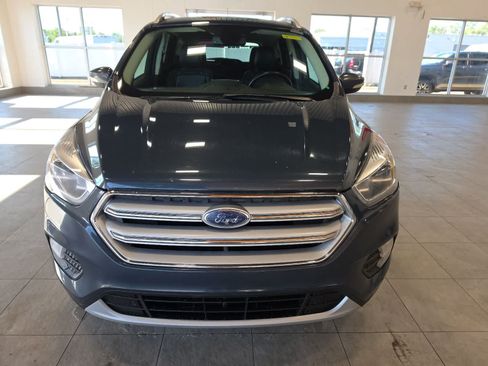 Used 2019 Ford Escape Titanium AWD/4WD image 3