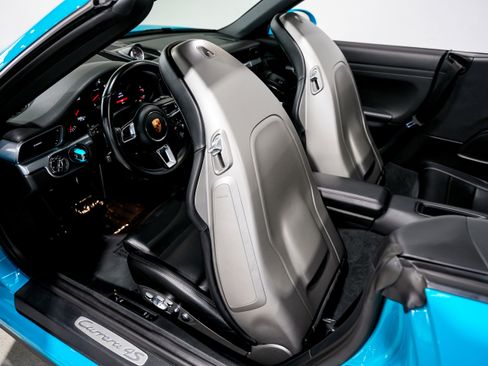 Used 2018 Porsche 911 Carrera 4S image 21