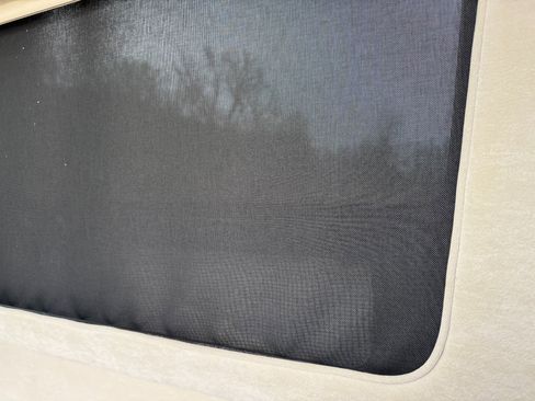 Used 2017 Mercedes-Benz Sprinter 3500 image 35