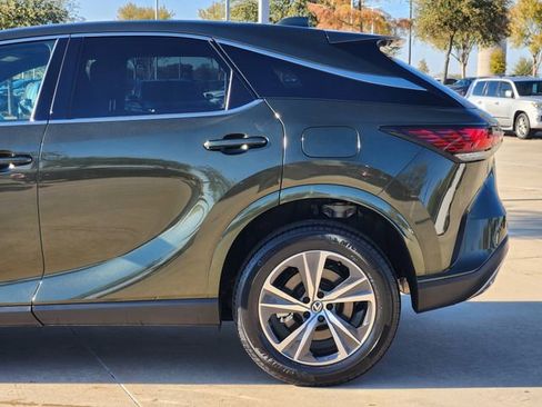 Used 2025 Lexus RX 350 FWD w/ Technology Package image 10