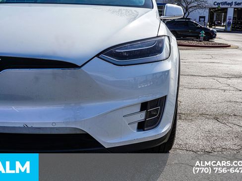 Used 2017 Tesla Model X 90D image 19