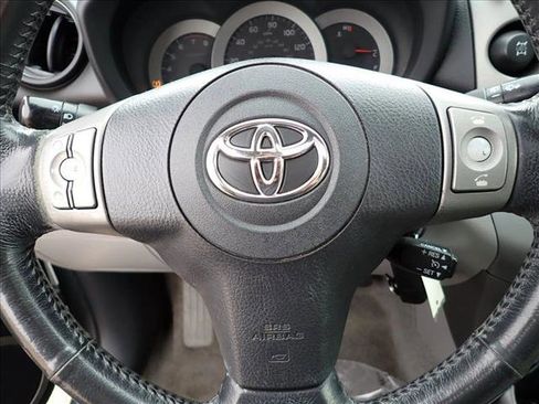 Used 2008 Toyota RAV4 Limited AWD/4WD image 18