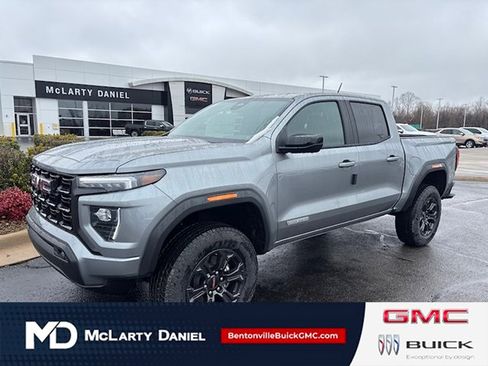 New 2025 GMC Canyon Elevation w/ Convenience Package image 1